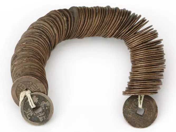 chinese coin string