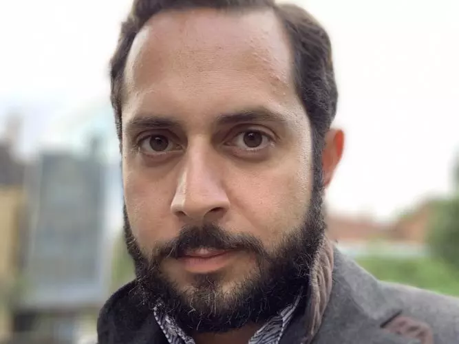 leo davoudi photo aug